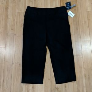Slim cropped black pants